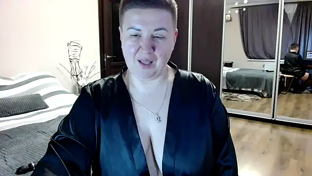 Annet1912 – Naživo XXX chat