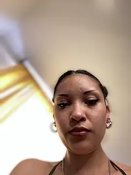 Chat +18 de baby_lizy ao vivo