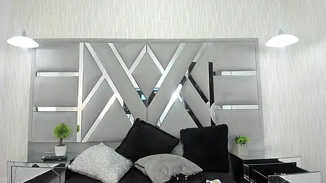 MonzerratBoyer 即時 XXX 聊天