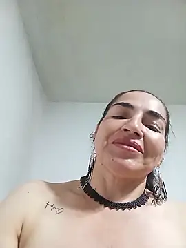 Chat +18 de MaryRoze_ ao vivo