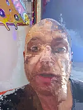 Chatroom XXX en direct de FrankieFuckMe