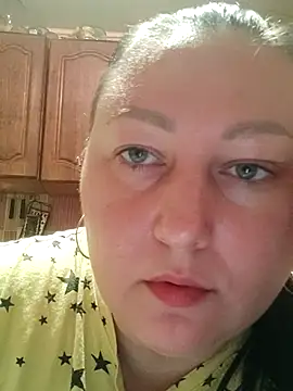 Rini333 Live XXX-chat