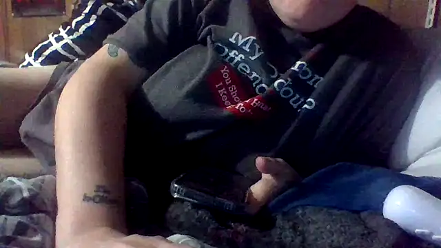 Chat +18 de Mhunt666 ao vivo