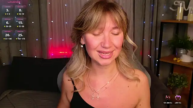 MilaBott's Live XXX Chat