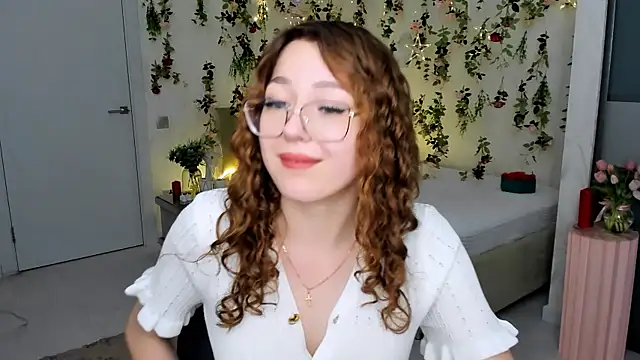 SereneFlame's Live XXX Chat