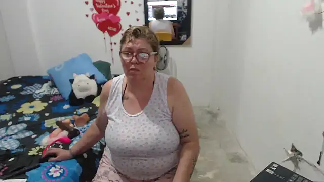 Olgahunder – Naživo XXX chat