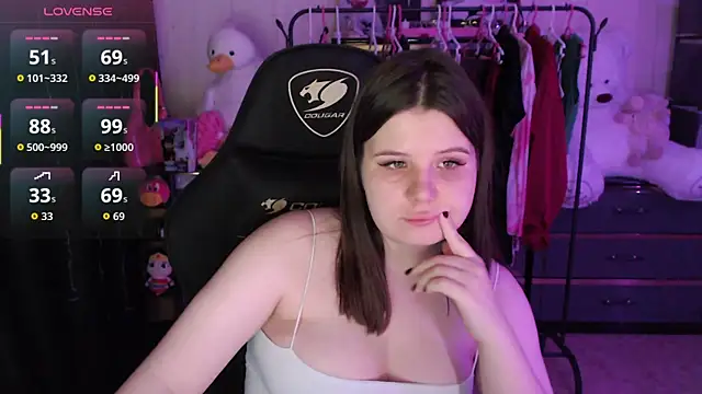 AmyVibess Chat XXX live