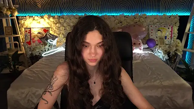 BabyFlowerr's Live XXX Chat