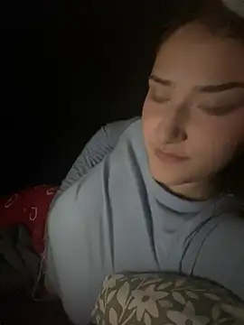 SweetCeline18n Live XXX chat