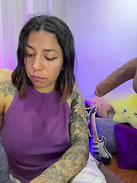 _antonella_dreamss Adlı Modelin Canlı XXX Sohbeti