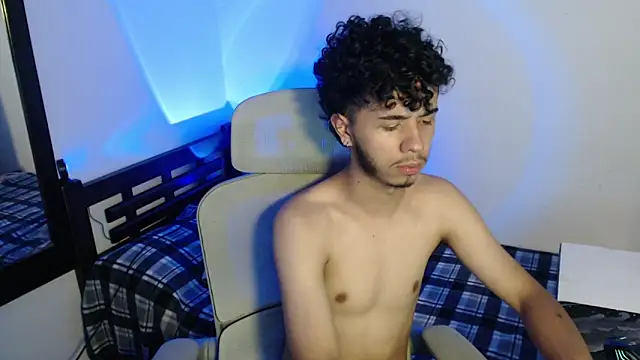 axeldarkk Webcam show