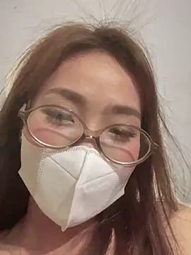 vitvitne 在線直播表演