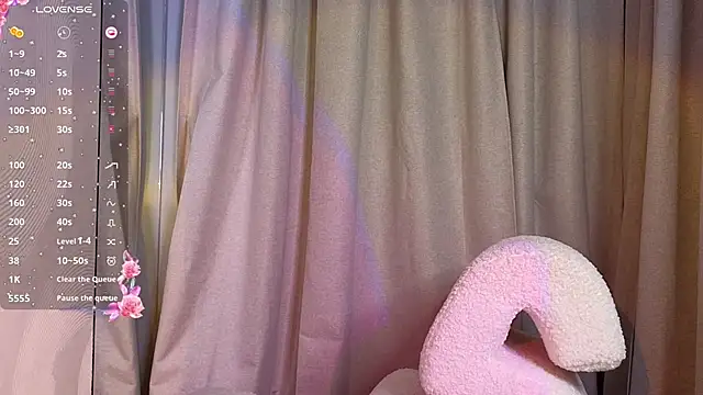 NicoleLuxe Chat XXX in diretta