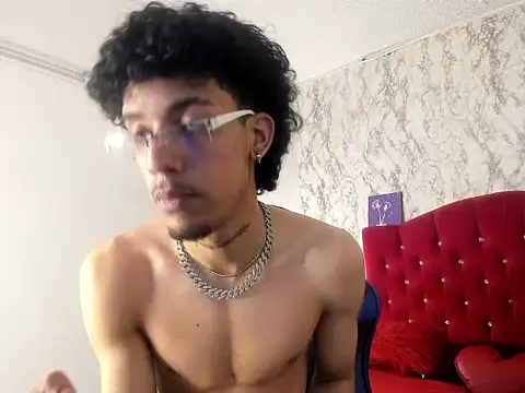 Ryder-Stone: вебкам-шоу