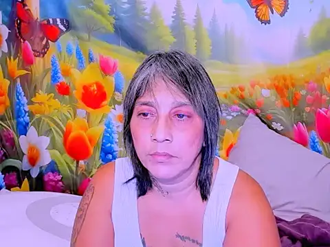 indianroxy live XXX chat