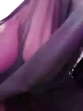 Adiba_2のウェブカメラショー