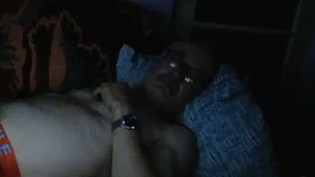 cumloverboyxx69's Webcam Show