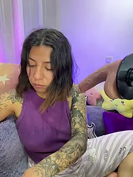 Chatroom XXX en direct de _antonella_dreamss