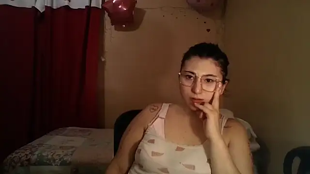 imsohornydacomn Live XXX chat