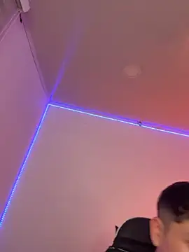 oliver_kyy Webcam-Show