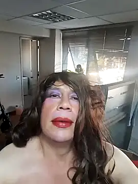 Вебкам-шоу Lazzy47