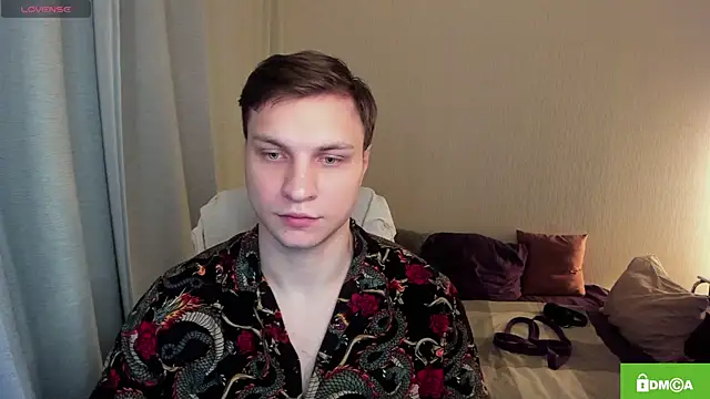 handsome_guy01 网络视讯表演