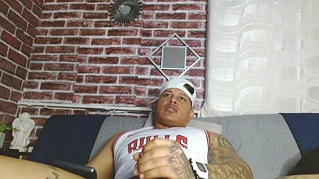 jordan_bigcock_のライブXXXチャット