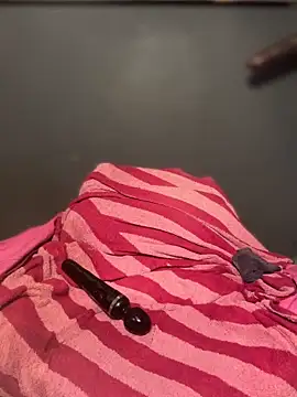 Chatroom XXX en direct de SEXaddictCANDY10