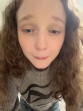 Онлайн чат XXX outside_rosy