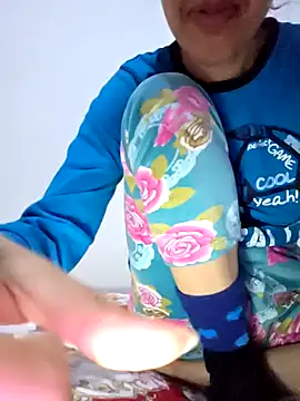 XXX chat uživo modela altinya