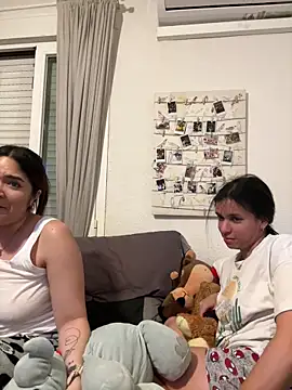 Chat XXX en directo de daniniescobarr