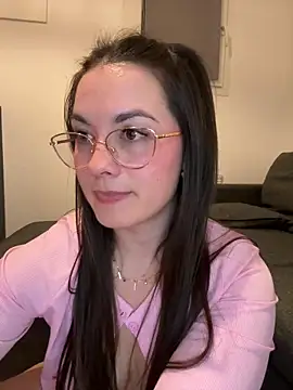 Chat XXX Live liloush__