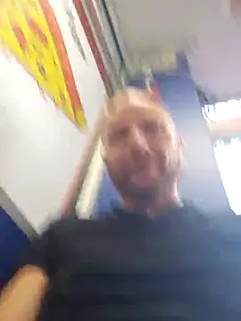 FrankieFuckMe: вебкам-шоу