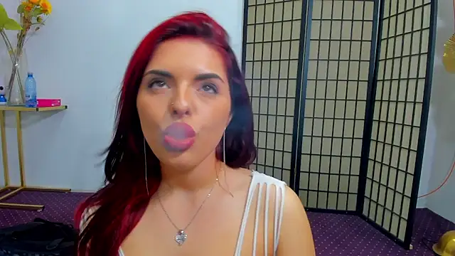 MiaNoirr's Live XXX Chat