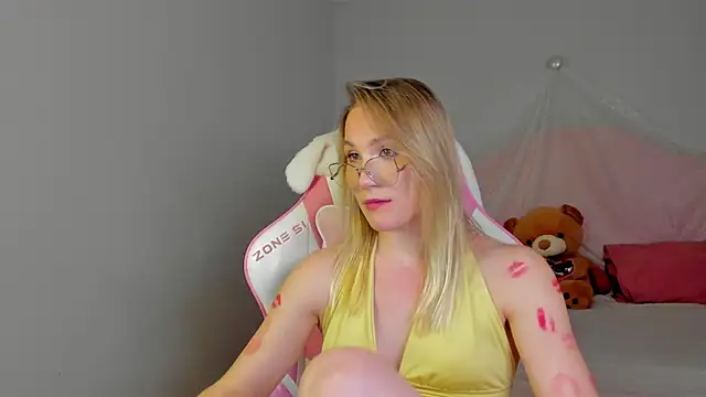 Chat XXX Live ElaraVoltage