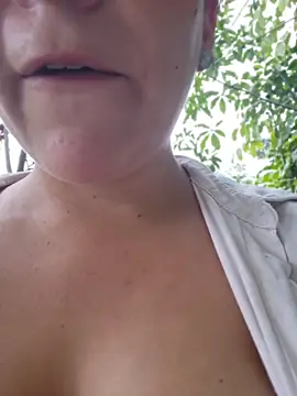 Онлайн чат XXX VickyHoult