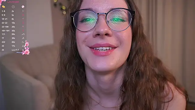 KarmenRasey's Live XXX Chat