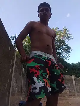 Show de webcam de HOTRAINYGOLDEN