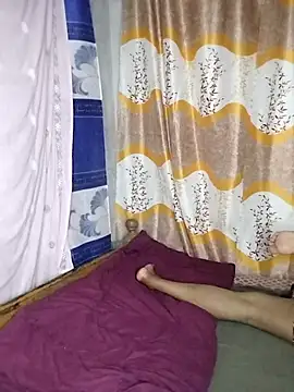 PriankaboudiのライブXXXチャット