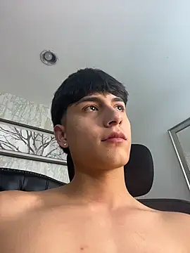 Chat +18 de Lander_Cruz ao vivo