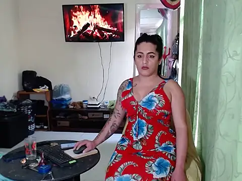 Sashaferrari2000's Live XXX Chat