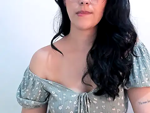 Kriisten – Naživo XXX chat