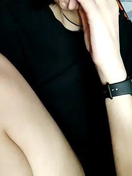 Živý XXX chat Aashikalaa