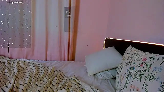 lexxxxxxi Live XXX-chat