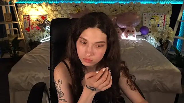 BabyFlowerr Live XXX-chat