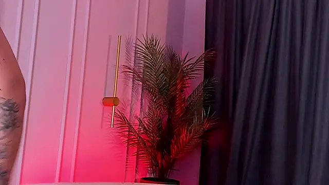 SilverEyesz – Live XXX-chat