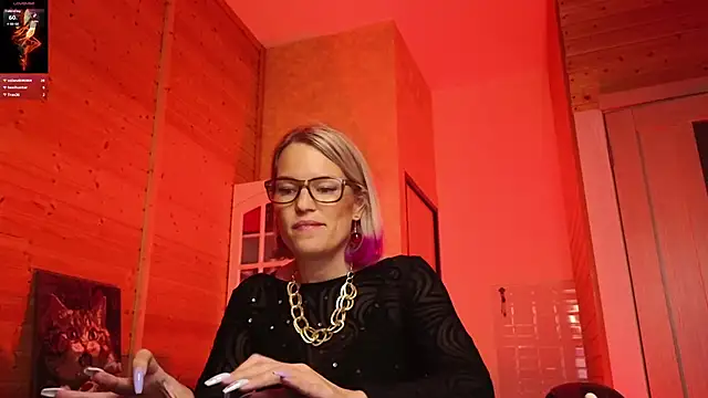 Lady_Shine's Live XXX Chat