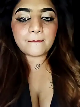 Chatroom XXX en direct de Sanaya_Gil