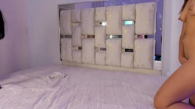 valery_and_Dani_ Webcamshow