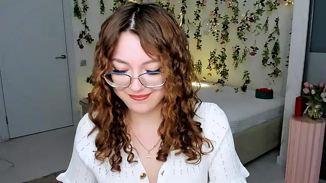 Chat +18 de SereneFlame ao vivo